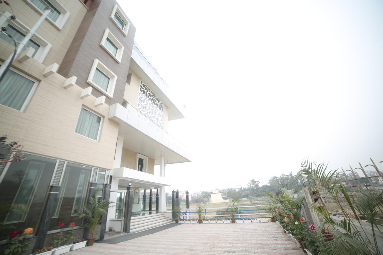 Comfort Inn Benares מראה חיצוני תמונה